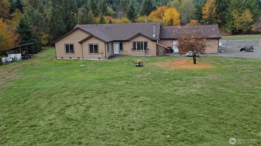 133 Lost Creek Drive Glenoma WA 98336