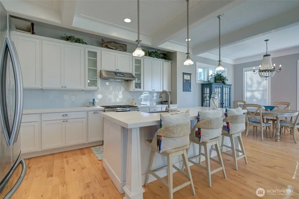33 Fireside Lane Pacific Beach WA 98571