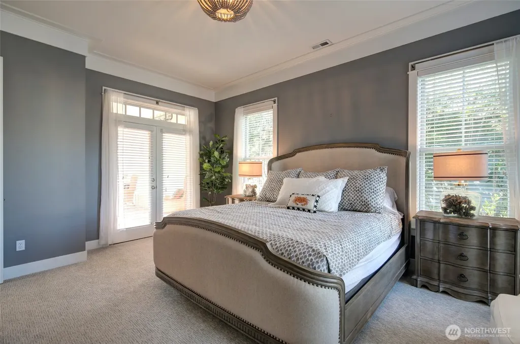 33 Fireside Lane Pacific Beach WA 98571