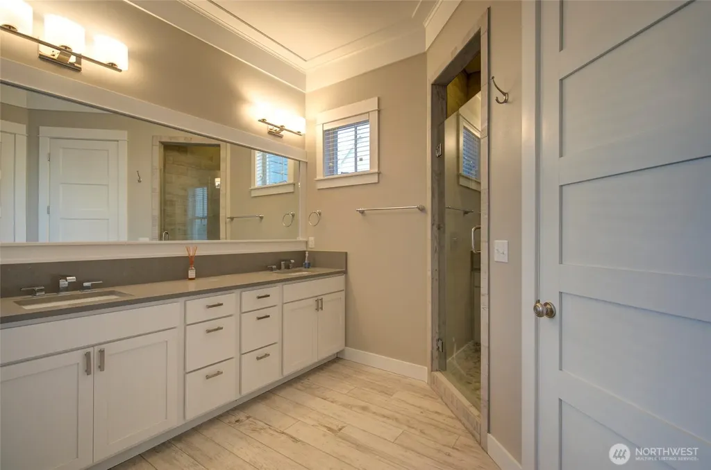 33 Fireside Lane Pacific Beach WA 98571