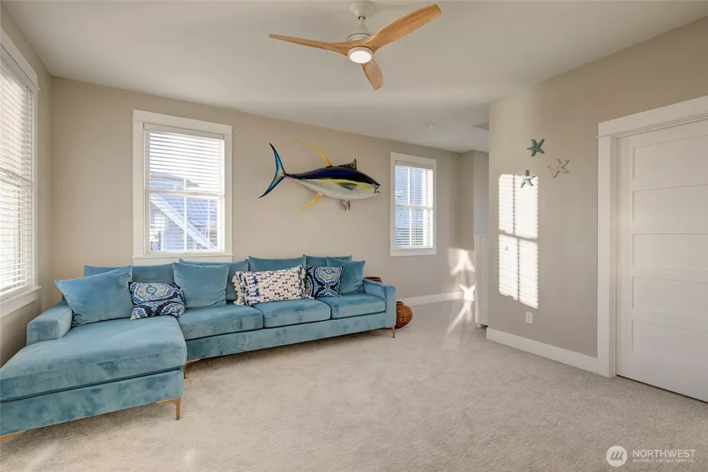 33 Fireside Lane Pacific Beach WA 98571