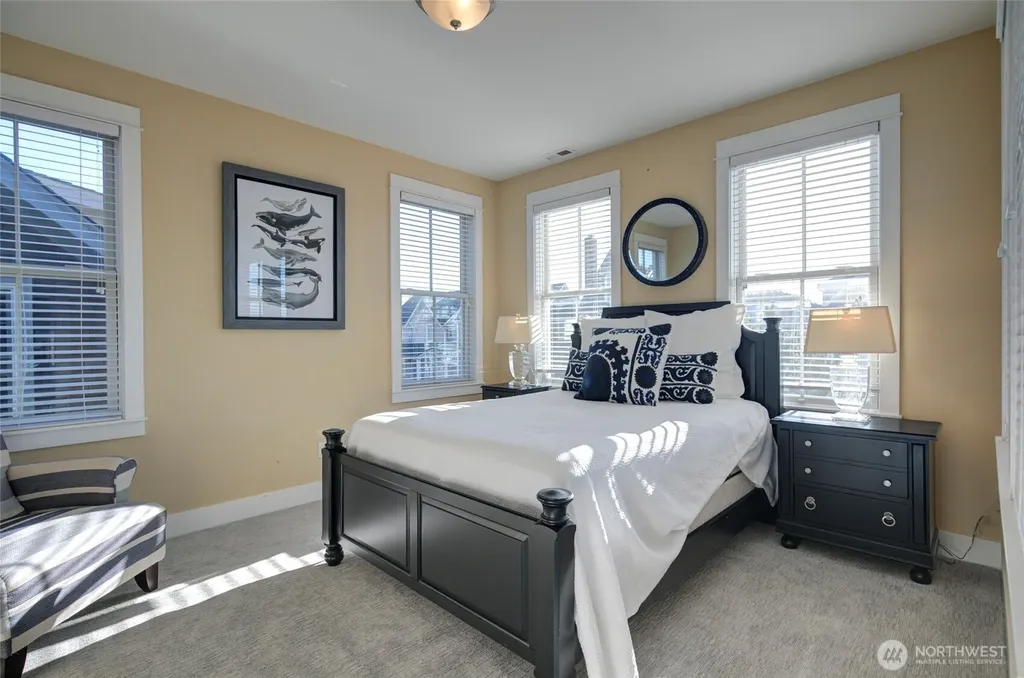 33 Fireside Lane Pacific Beach WA 98571