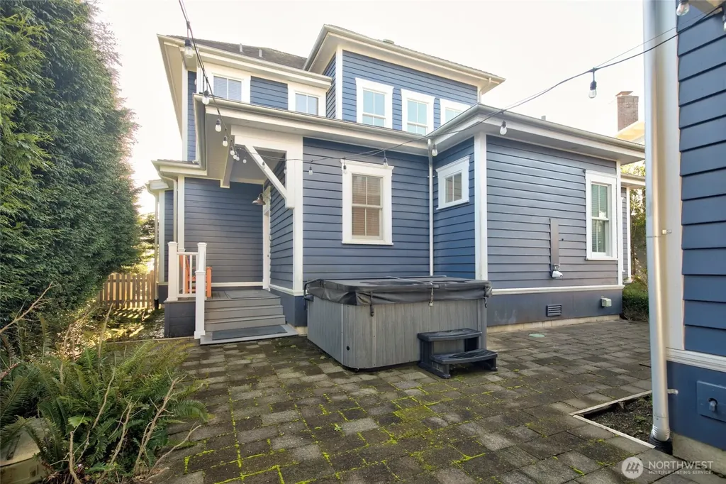 33 Fireside Lane Pacific Beach WA 98571