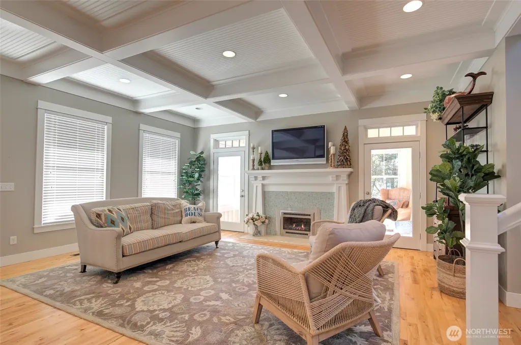 33 Fireside Lane Pacific Beach WA 98571