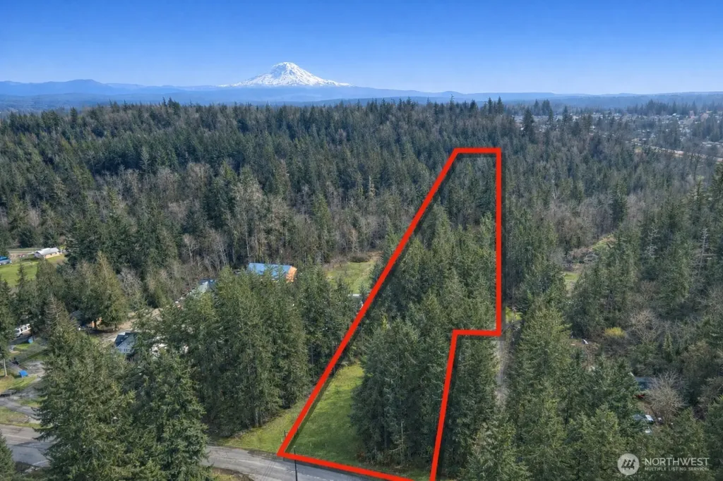 20403 SE 248th Street Maple Valley WA 98038