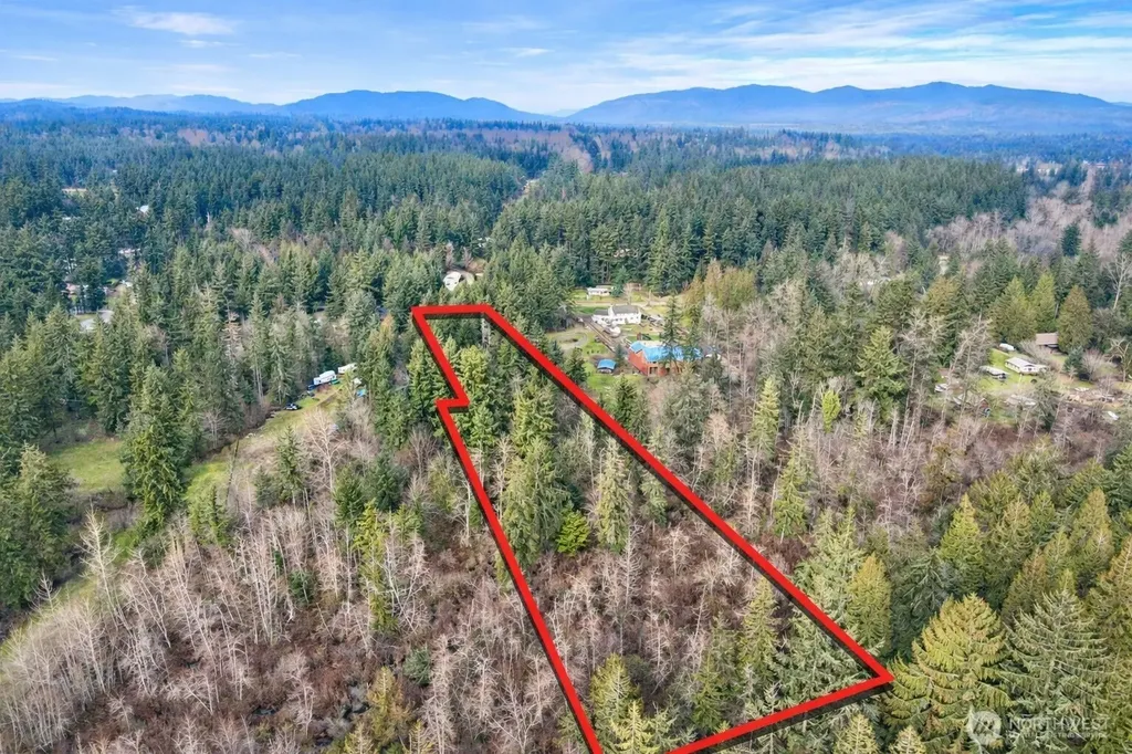 20403 SE 248th Street Maple Valley WA 98038