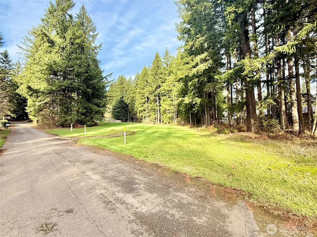 20403 SE 248th Street Maple Valley WA 98038