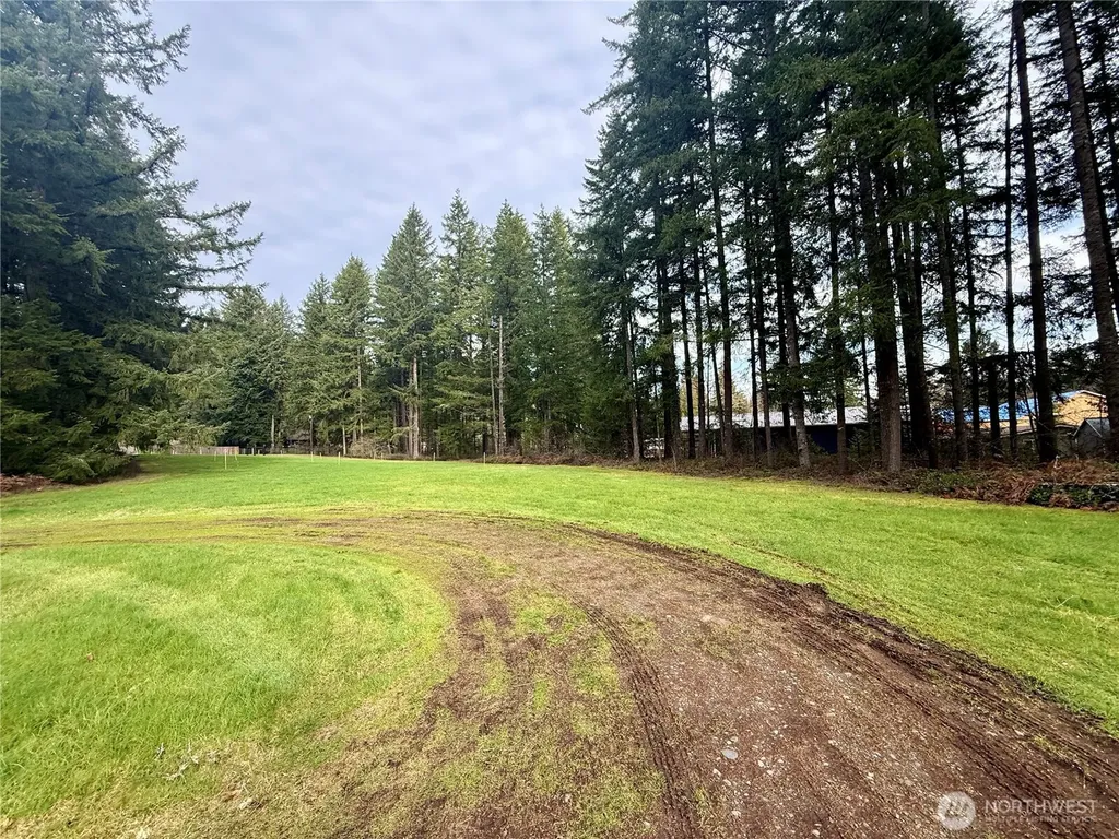 20403 SE 248th Street Maple Valley WA 98038