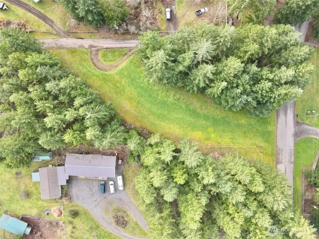 20403 SE 248th Street Maple Valley WA 98038