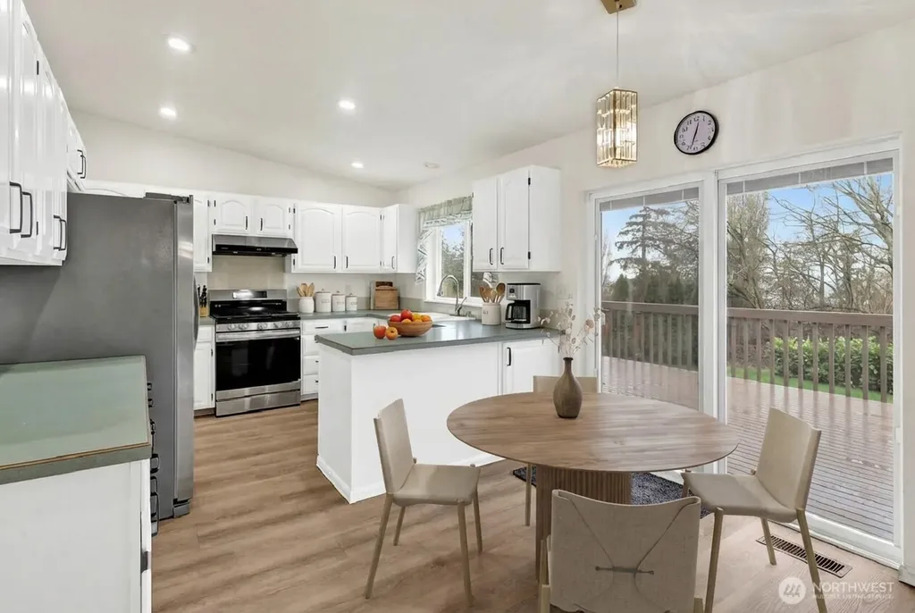 7969 Golf Course Drive Birch Bay WA 98230