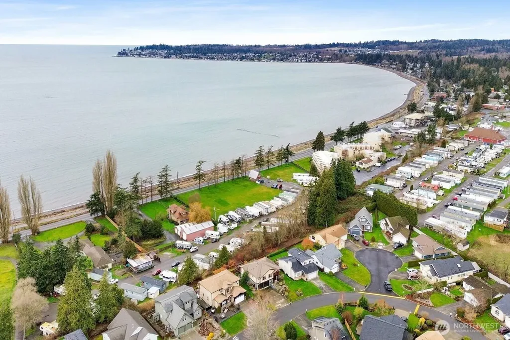 7969 Golf Course Drive Birch Bay WA 98230