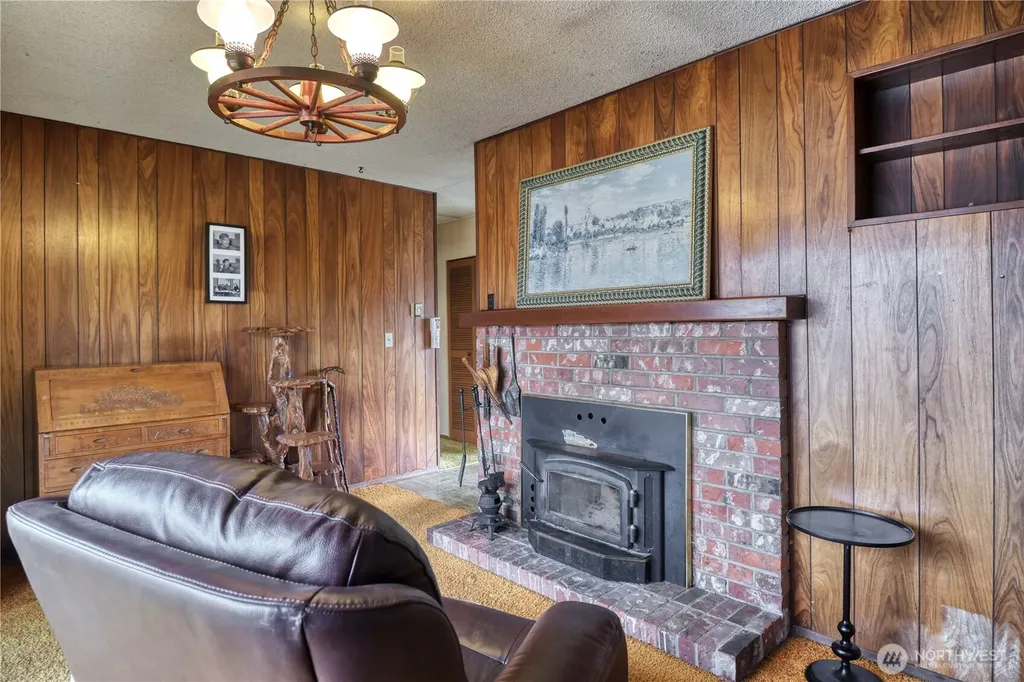 1440 Peltier Drive Point Roberts WA 98281
