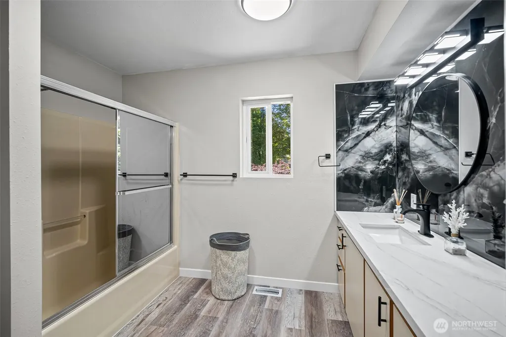 1216 E Clearbrook Drive Bellingham WA 98229