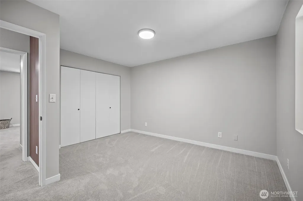 1216 E Clearbrook Drive Bellingham WA 98229