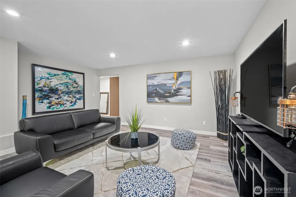 1216 E Clearbrook Drive Bellingham WA 98229