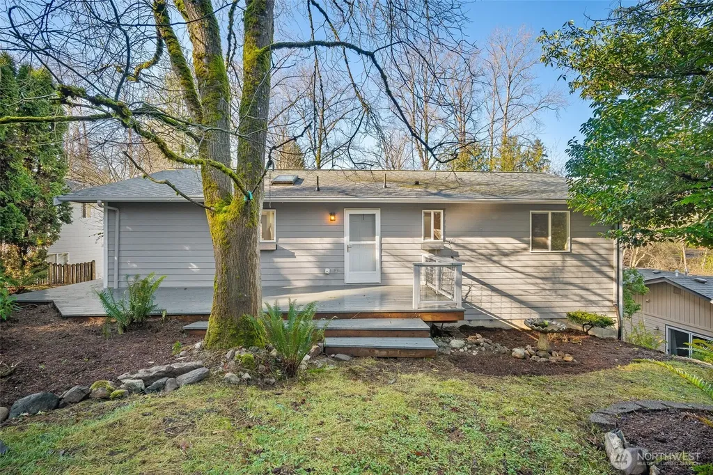 1216 E Clearbrook Drive Bellingham WA 98229