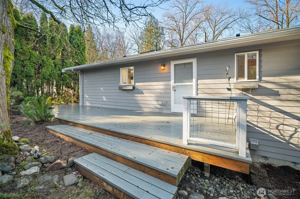1216 E Clearbrook Drive Bellingham WA 98229