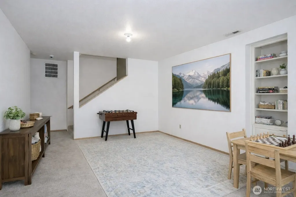 7326 Steilacoom Boulevard SW Lakewood WA 98499