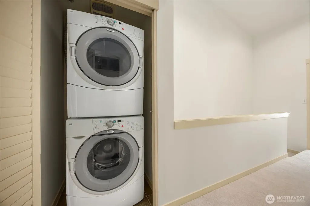 1848 NE Kenyon Court Issaquah WA 98029