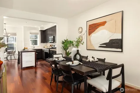 1848 NE Kenyon Court Issaquah WA 98029