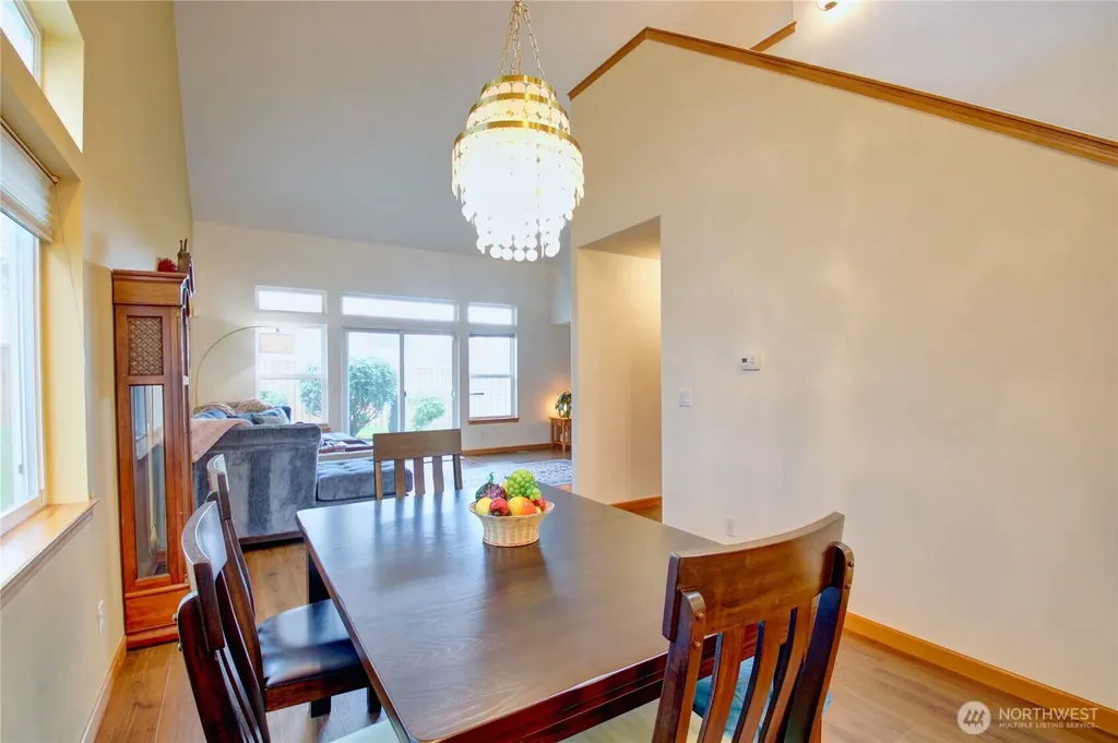 170 13th Court Oak Harbor WA 98277