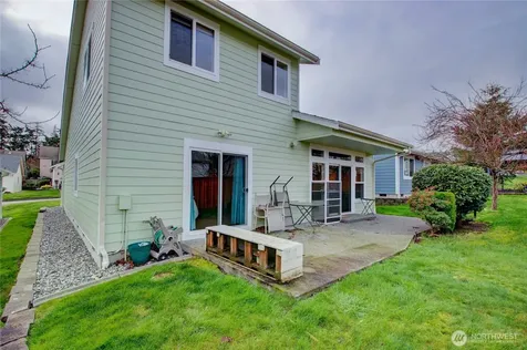 170 13th Court Oak Harbor WA 98277