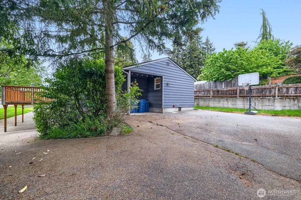 9004 218th Street SW Edmonds WA 98026