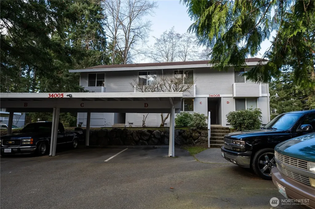 34005 1 St Circle S Federal Way WA 98003