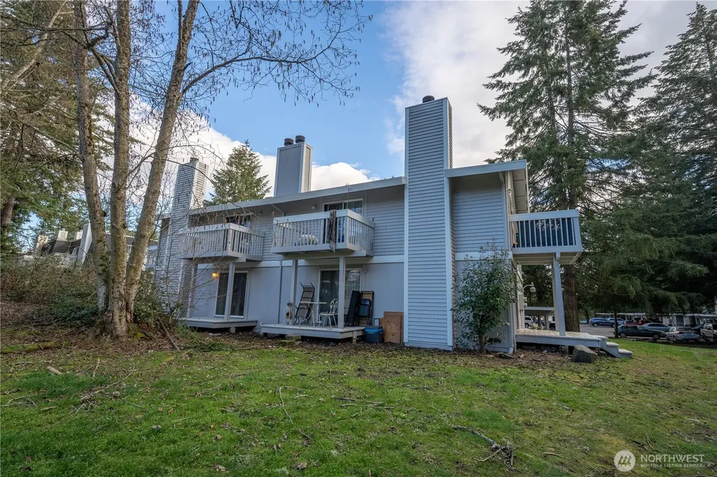 34005 1 St Circle S Federal Way WA 98003