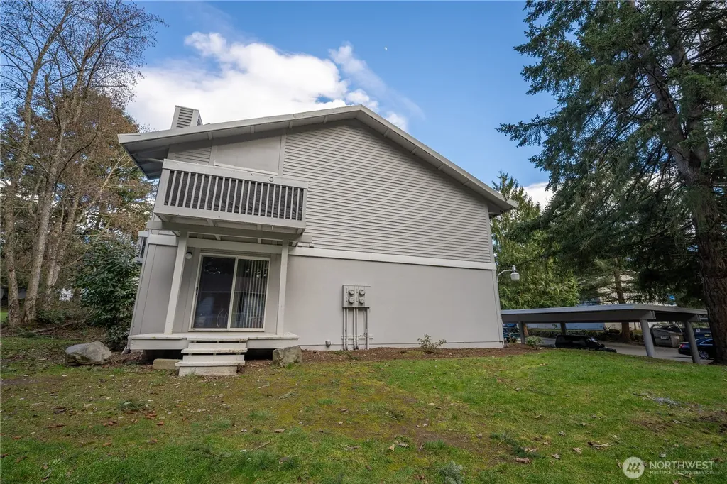 34005 1 St Circle S Federal Way WA 98003