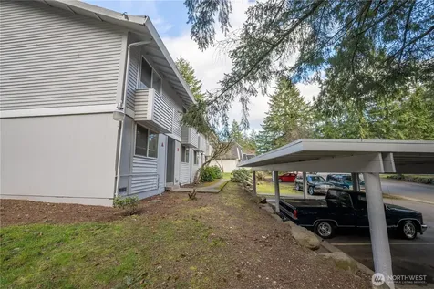 34005 1 St Circle S Federal Way WA 98003