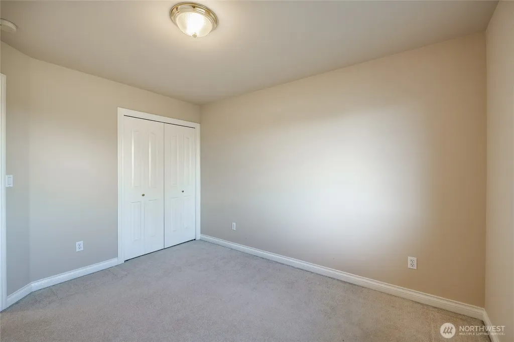 600 Sunrise Drive Lynden WA 98264