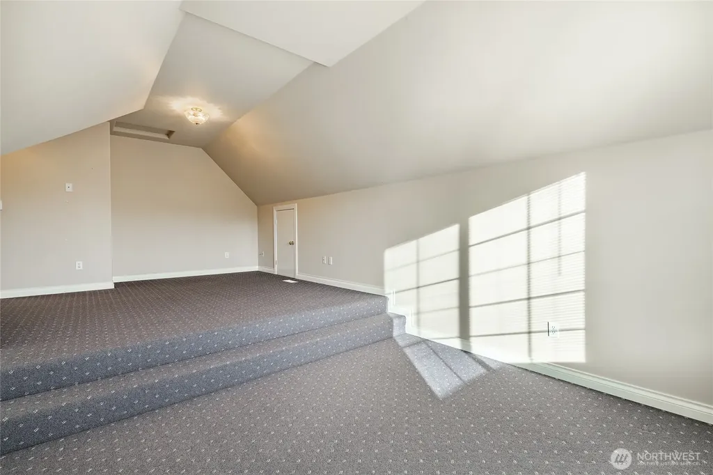 600 Sunrise Drive Lynden WA 98264