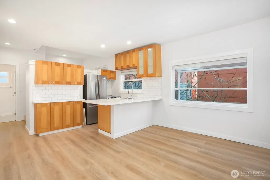 1501 E Spring Street Seattle WA 98122