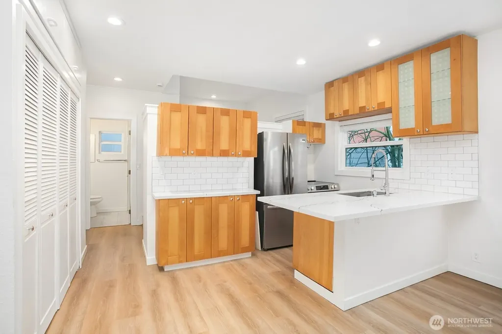 1501 E Spring Street Seattle WA 98122