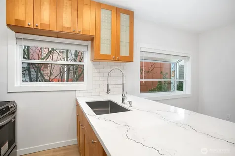 1501 E Spring Street Seattle WA 98122