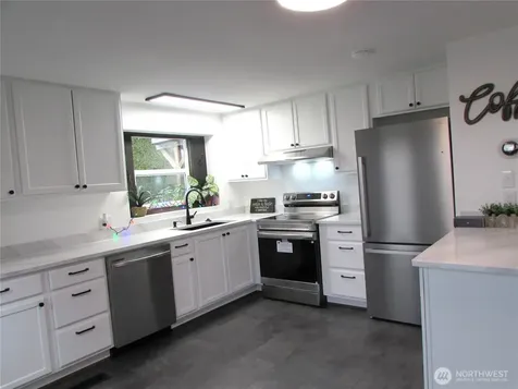 16600 25th Avenue NE Marysville WA 98271