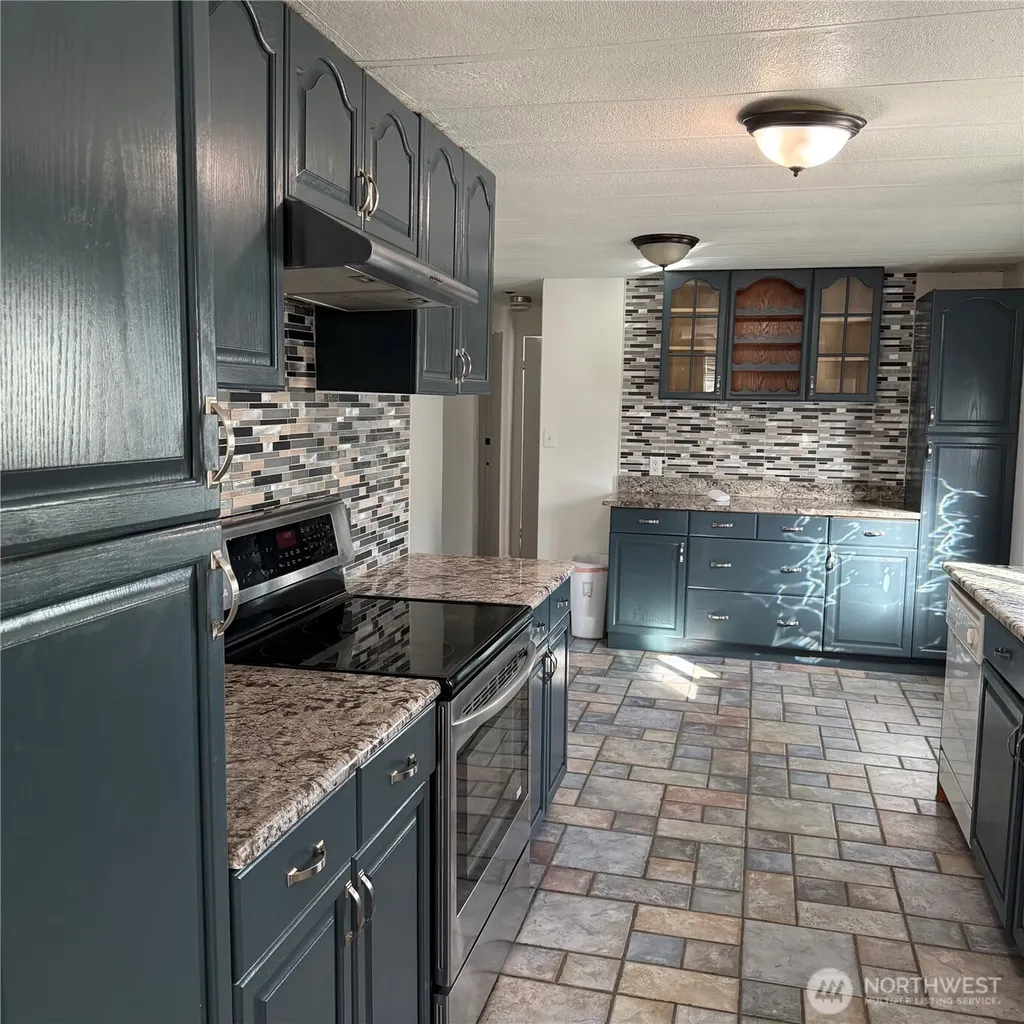 4040 Auburn Way S Auburn WA 98092