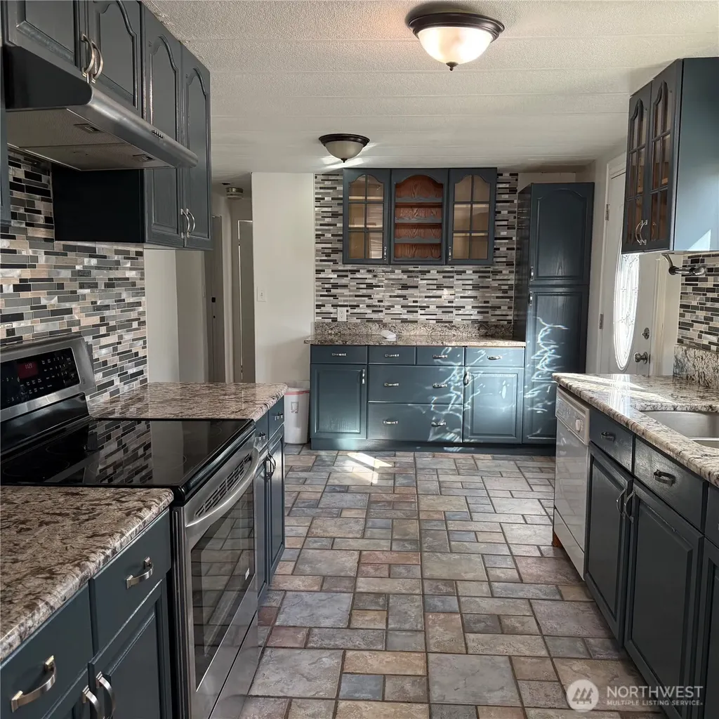4040 Auburn Way S Auburn WA 98092