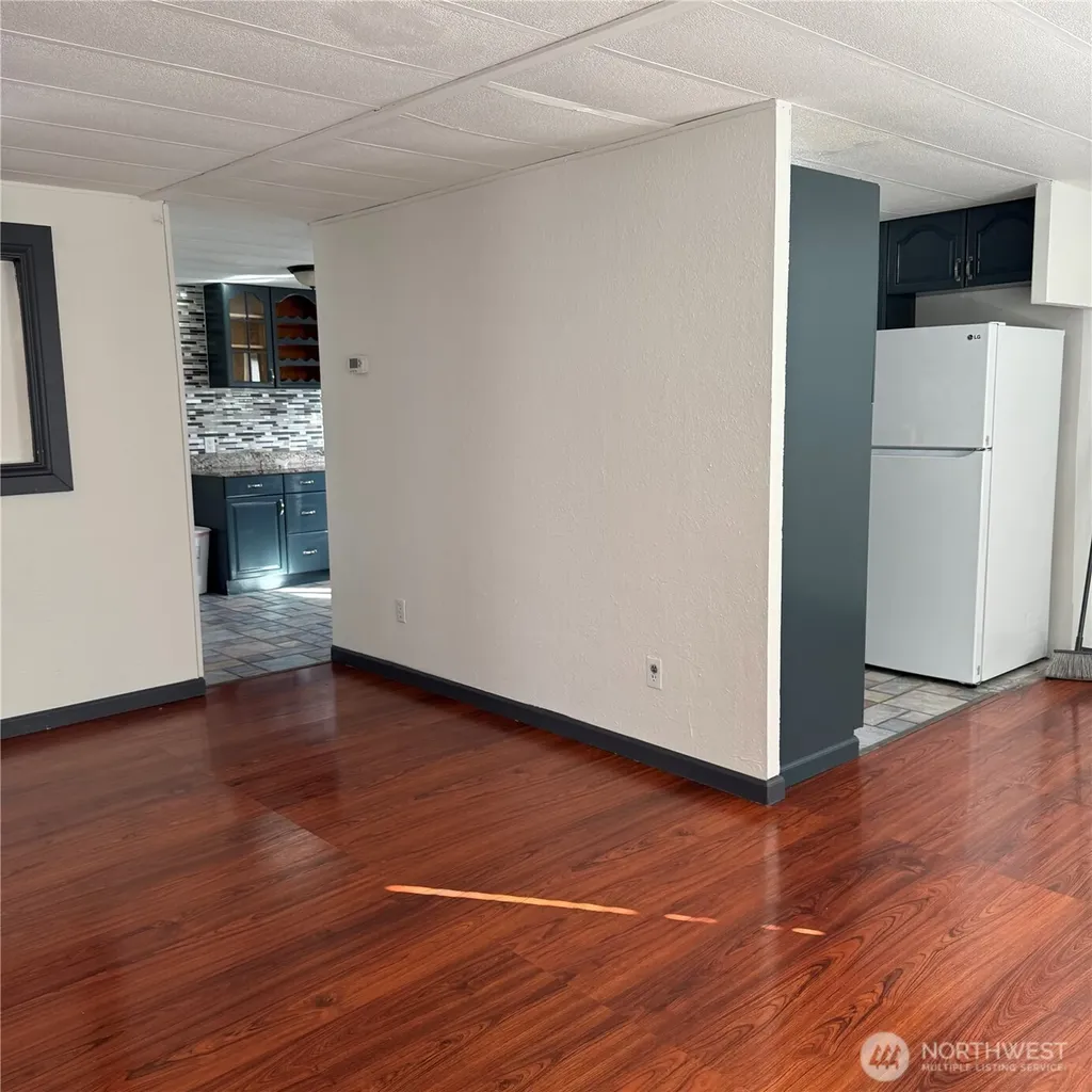 4040 Auburn Way S Auburn WA 98092