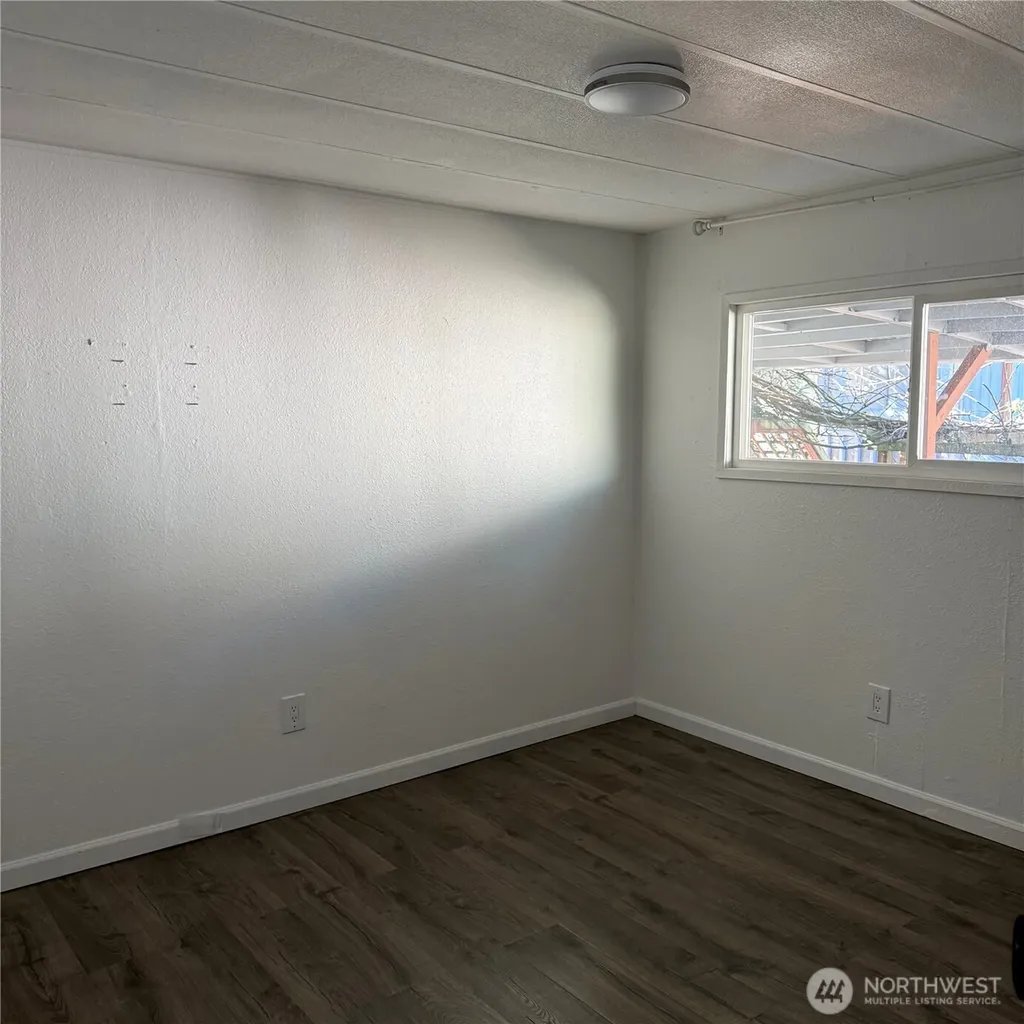 4040 Auburn Way S Auburn WA 98092
