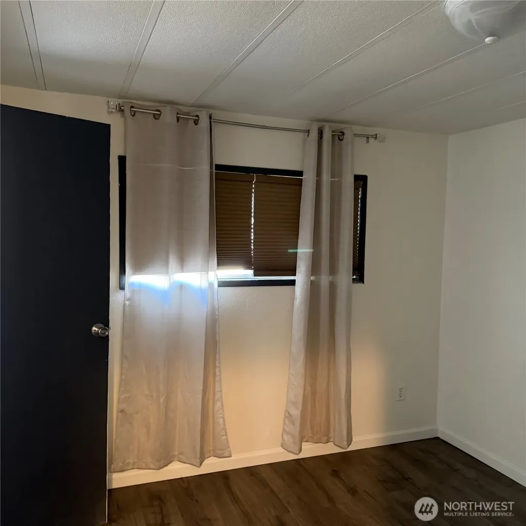 4040 Auburn Way S Auburn WA 98092