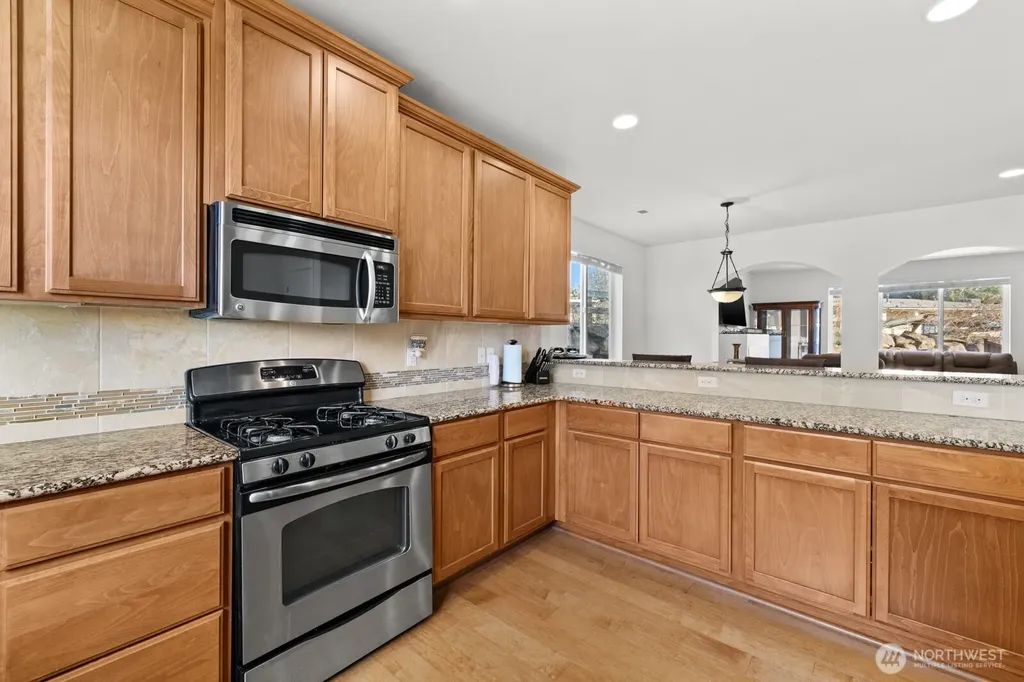 25836 168th Place SE Covington WA 98042