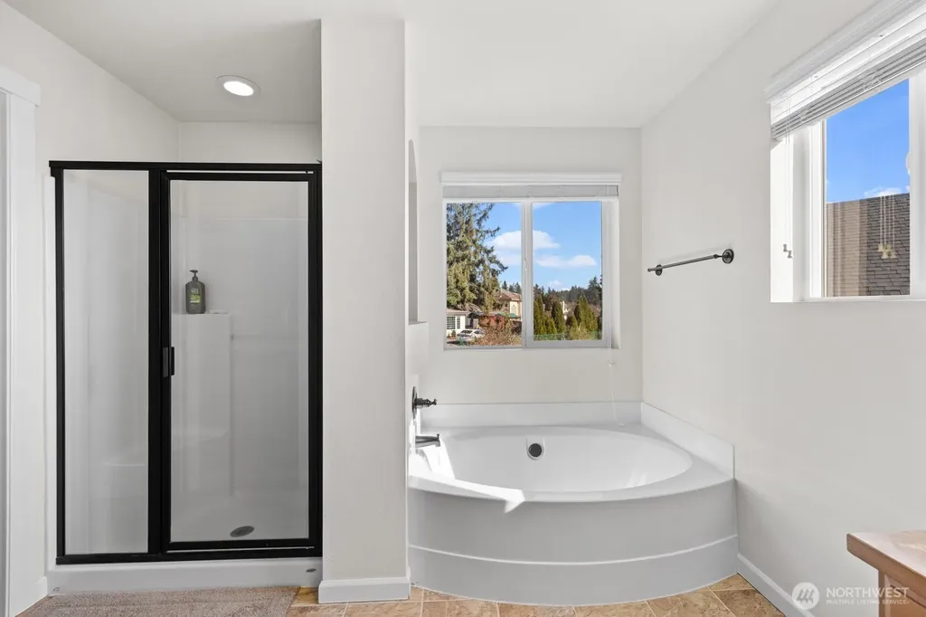 25836 168th Place SE Covington WA 98042
