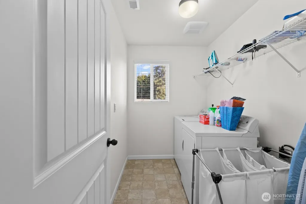 25836 168th Place SE Covington WA 98042