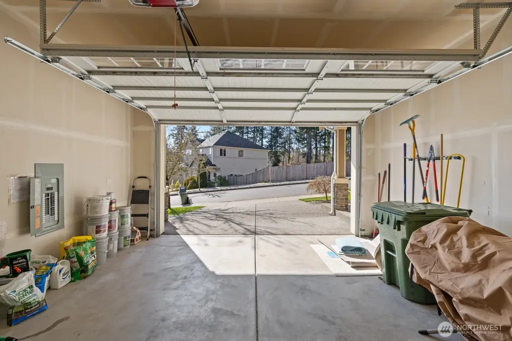 25836 168th Place SE Covington WA 98042