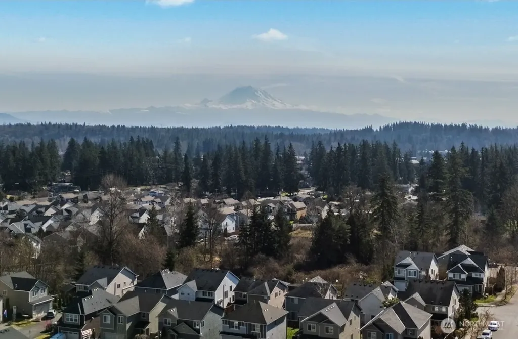 25836 168th Place SE Covington WA 98042