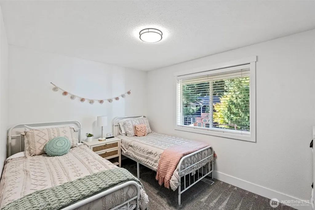 13114 Sunridge Way E Puyallup WA 98374