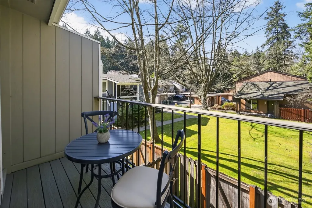 12206 NE 147th Place Kirkland WA 98034