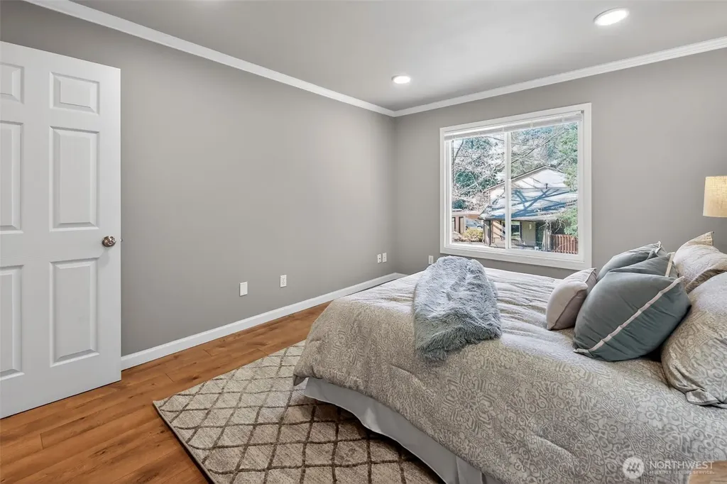 12206 NE 147th Place Kirkland WA 98034